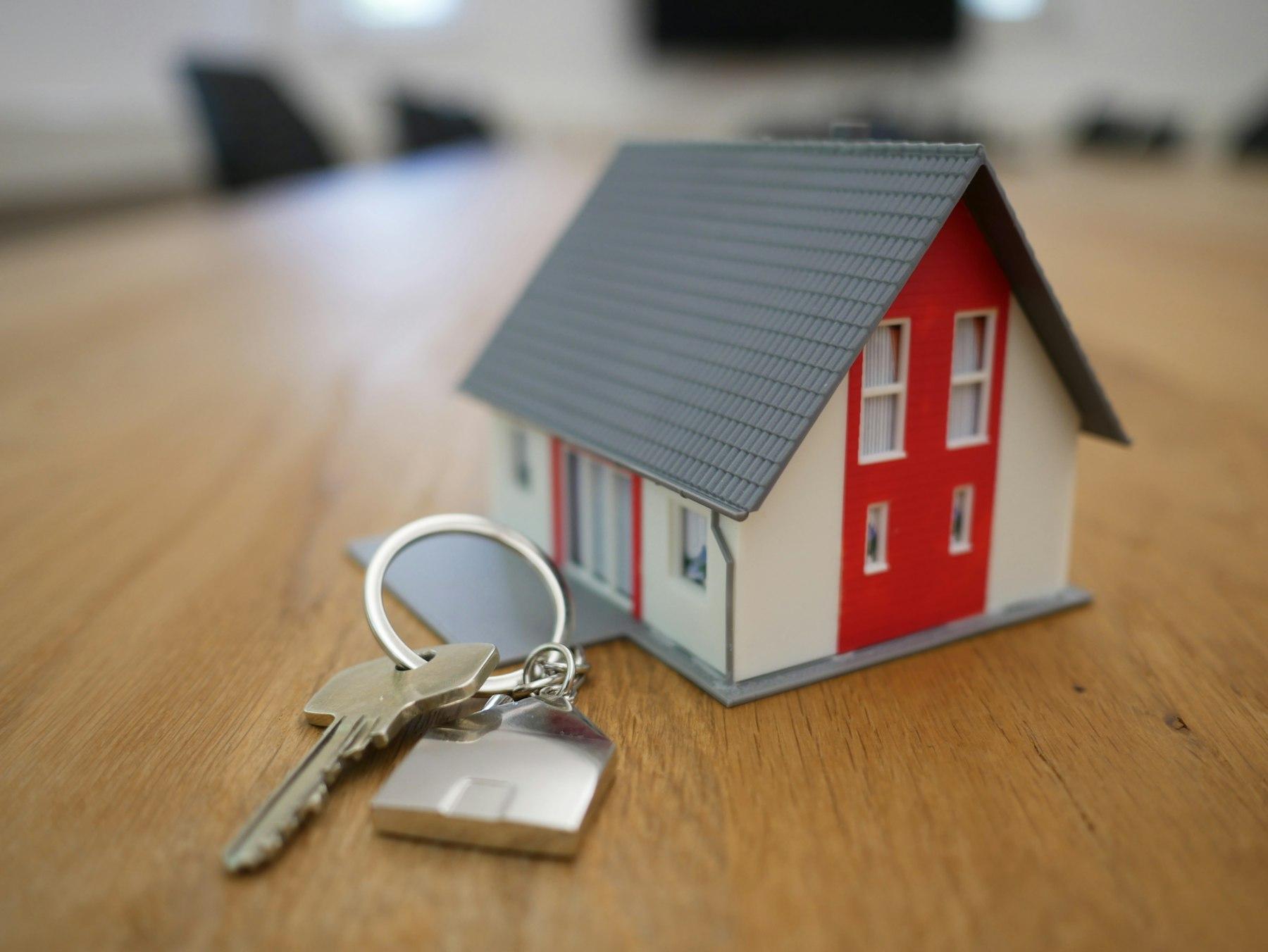 Property acquisition and keys context